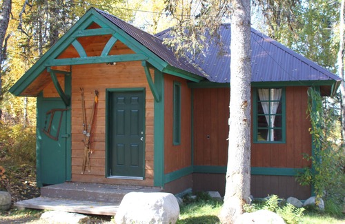Talkeetna Ski Chalet | Out of the Wild Chalet