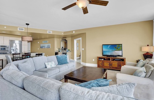 Orange Beach East Condo | Outdoor & Indoor Pools! | Waterfront View