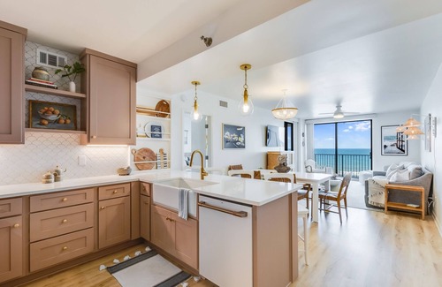 Orange Beach Condo | Outdoor & Indoor Pool! | Gulf Front