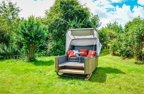 Belau House | Outdoor Lounge am Belauer See