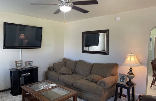 Medina House | Outdoorsman's Dream OR Quiet Family Get Away