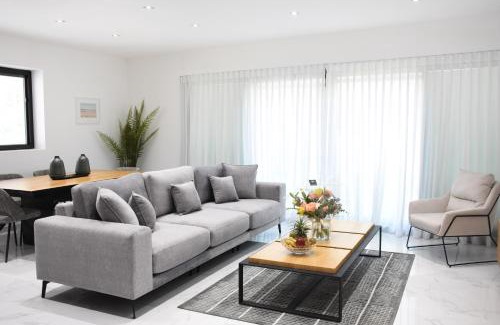 Tel Aviv Promenade Apartment | Outer Space by HolyGuest