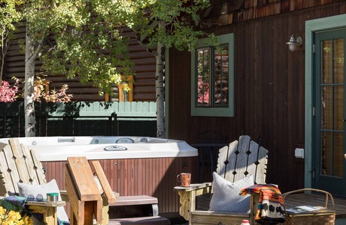 Jackson Hole House | Outpost: Alpine Cottage Studio