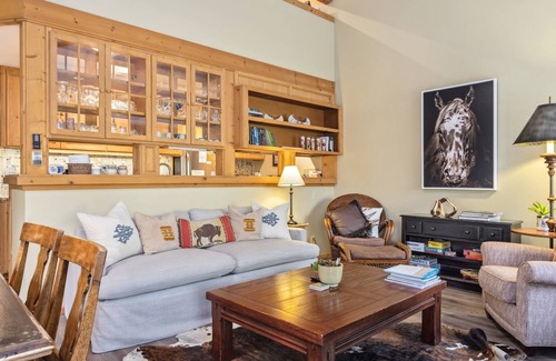 Moose Wilson Road Condo | Outpost: Columbine 1024 - Aspens Location!