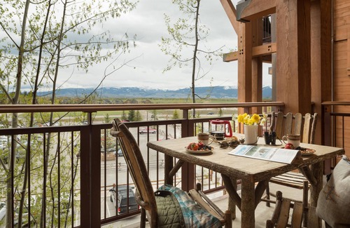Teton Village Condo | Outpost: Crystal Springs 303- AC & Next To Tram!