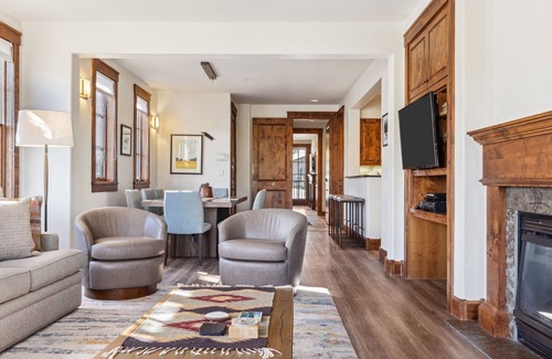 Jackson Condo | Outpost: Grand View 2720 - Mountain Views