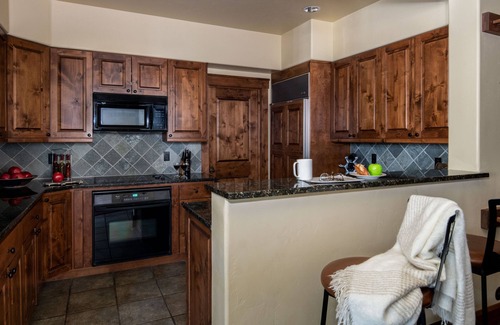 Jackson Condo | Outpost: Grand View 2810 - AC and Close to town!