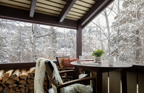 Moose Wilson Road Condo | Outpost: Huckleberry 3124 -Wood burning fireplace!