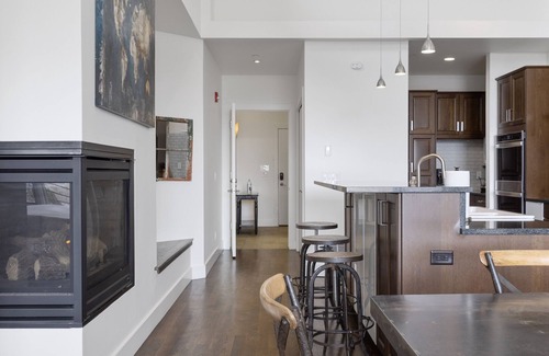 Jackson Condo | Outpost: King Ridge 6 Penthouse - AC & Hot Tub!