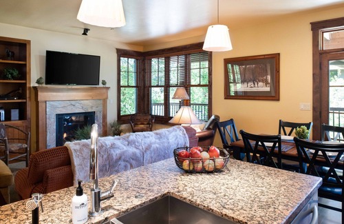 Jackson Condo | Outpost: Love Ridge 261 - Spacious, Air Conditioned