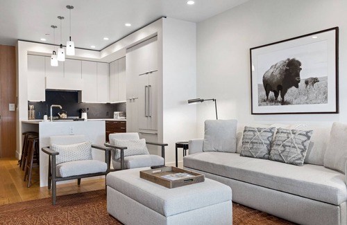Jackson Condo | Outpost: One Town Hill 500 - Base of Snow King Mtn