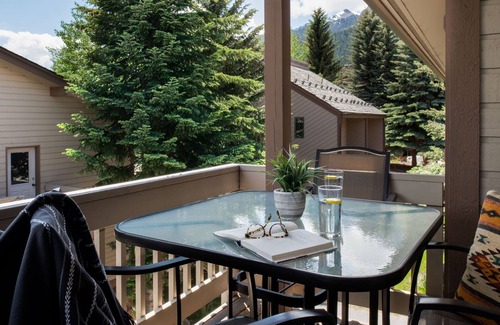 Teton Village Condo | Outpost: Teewinot C4