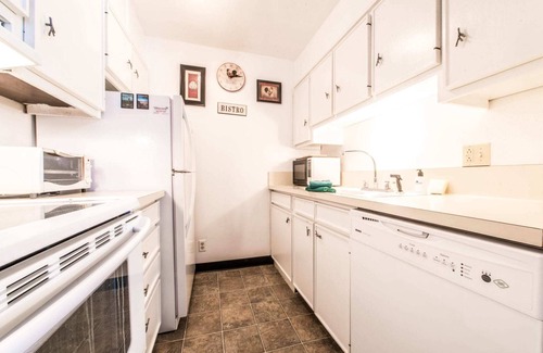 Teton Village Condo | Outpost: Tensleep B6