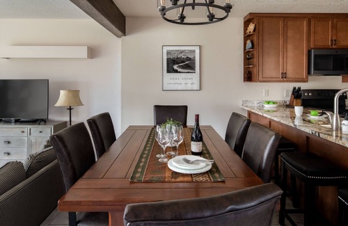 Jackson Hole Condo | Outpost: Teton Shadows Darwin F - Sauna&Fireplace!