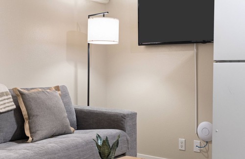 Jackson Apartment | Outpost: Town Square Lodge 1 - Close to Town Square!