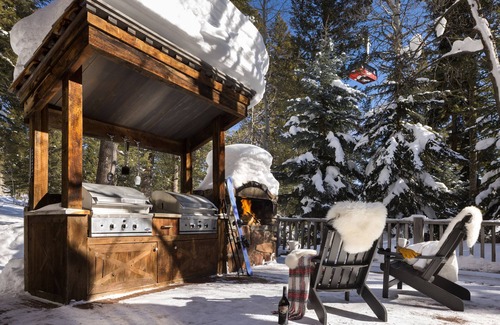 Teton Village House | Outpost: Under the Tram - Private Hot Tub