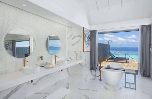 Maafushivaru Resort | OUTRIGGER Maldives Maafushivaru Resort