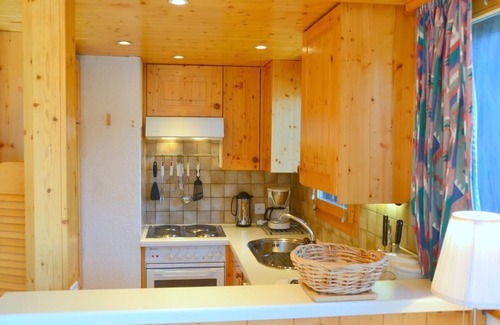St. Luc Apartment | Outside : 2-storey attic flat for 8 persons, balcony with garden furniture -Inside : 90 sqm, entranc