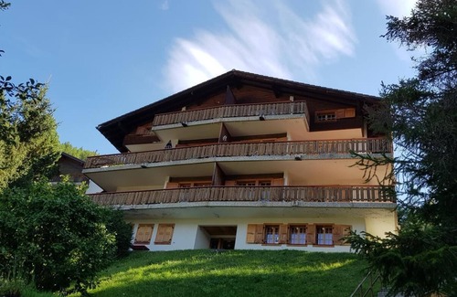 Saint-Luc Apartment | Outside : 3-room flat for 4 persons on the 2nd floor, large balcony with garden furniture -Inside :