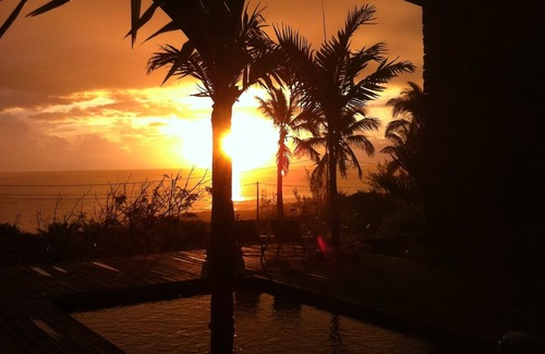 Piton Saint-Leu House | 'OUTSIDE-INSIDE' A furnished 4 * from 1600 € for 2 people