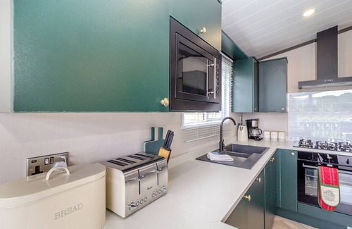 Congleton Ski Chalet | Outstanding and luxurious lodge with one double bedroom and one twin bedroom.