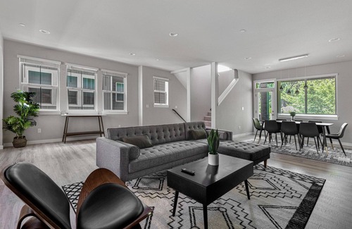 North Creek House | Outstanding Bothell 2BR w/Parking, nr Parks & Trails, by Blueground