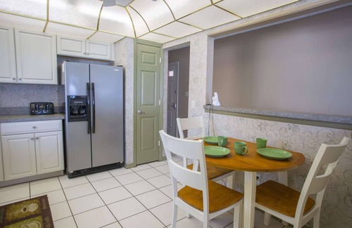 Madeira Beach Condo | Outstanding Corner Unit in the Sea Breeze Resort!