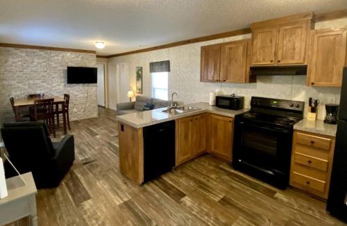 Dunnellon House | Outstanding Cottage with Barbecue and Fire Pit in Dunnellon, Florida