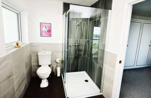 Bushmills House | Outstanding location, sea views, spacious detached house with private garden