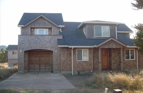 Kiwanda Shores House | Outstanding New Beach House - Ready to Relax or Play