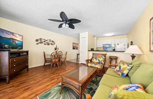 Historic Kailua Village Condo | Outstanding Oceanfront π
Deluxe Condo! β¨ Kona Reef D-14