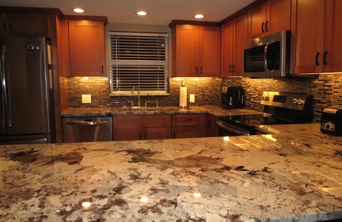 Marathon Condo | Outstanding Oceanfront Condo On The Beach With A Pool!