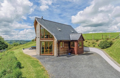 Caersws Ski Chalet | Outstanding open plan two storey lodge.