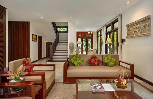 Ngu Hanh Son Villa | Outstanding Villa In Beach Resort