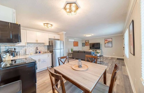 East Ocean View Apartment | OV Mosaic - Tide Suite