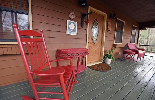 Blairsville House | Over The Moon | Blairsville GA