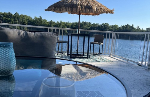 Georgian Bay Cottage | Over water Beach house with pickleball