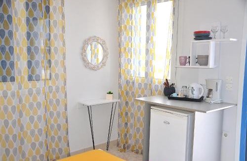 Adamas Apartment | Overhill Apartments Adamas