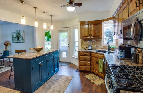 Overland Park House | Overland Park Home w/Fenced-In Yard & Gas Grill!