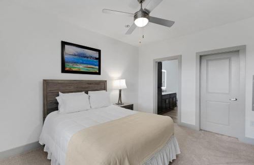 Farragut Apartment | Overlook 3205 Modern Luxury Parking