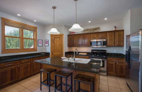 Pagosa Springs Condo | Overlook the River, Walk To Town & Hot Springs