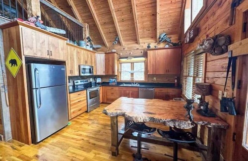 Lead Mines Cabin | Overlook the river @ Wildwood