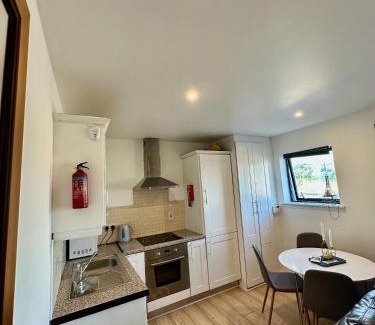 Waterford Apartment | Overlooking city centre apt
