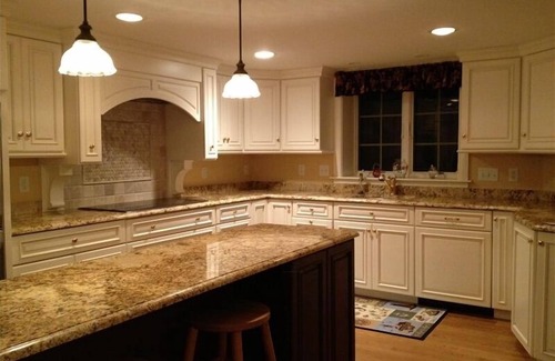 Harwich Port House | Overlooking Wychmere Harbor, 400 steps to beach, town & Nantucket ferry.n