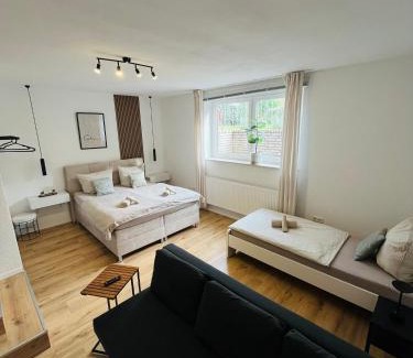 Misburg - Nord Apartment | OVERNIGHT No2 - Studio, Küche, Netflix