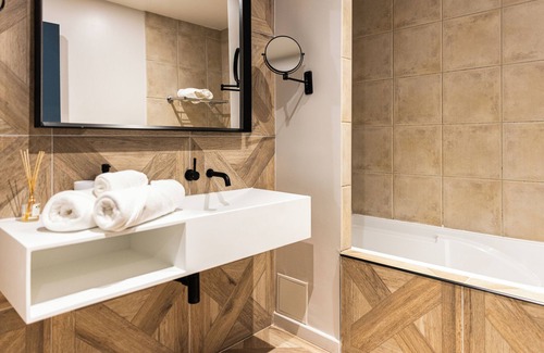 Carmes Hotel | OVYO Hôtel