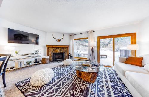 Jackson Hole Apartment | Owen D