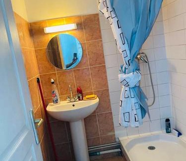 Montargis Apartment | Owen