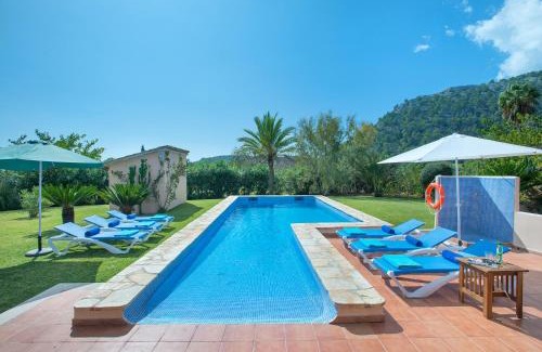 Pollensa Villa | Owl Booking Villa Romeu - 10 Min Walk to the Old Town