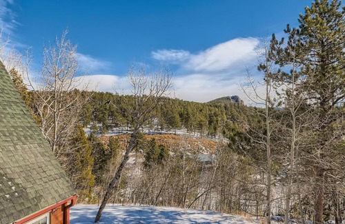 Rollinsville House | Owl Chalet - Explore Black Hawk & Nederland